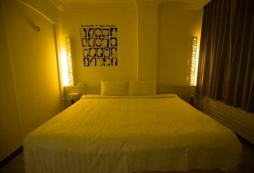 Standard-huone, Anshun