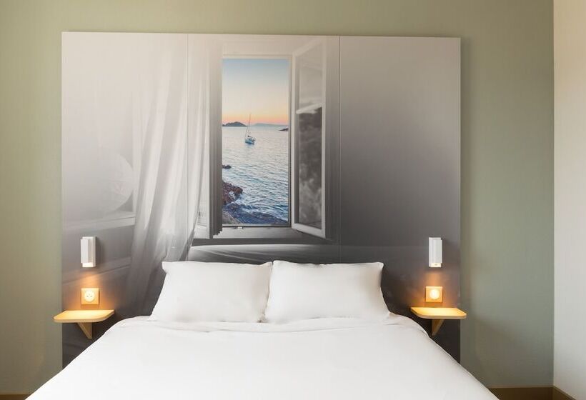 חדר סטנדרט מותאם לאדם עם מוגבלויות, B&b Hotel Marseille Aéroport Saint Victoret