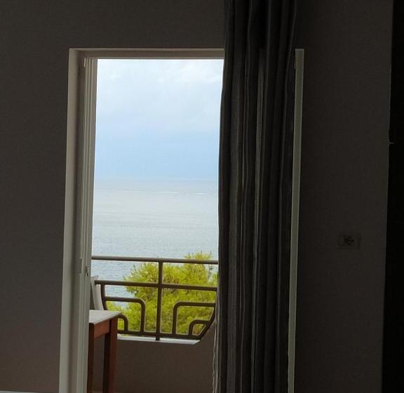 オーシャンビュースタンダードルーム, Chicago