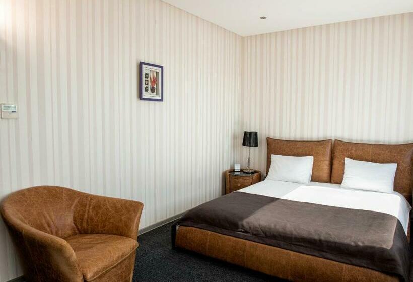 اتاق استاندارد, & Fitness Center Mandarin