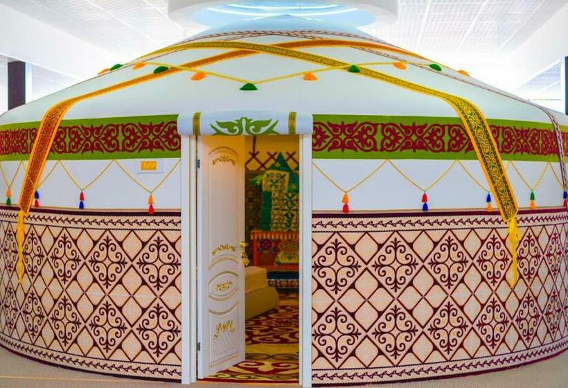 سوییت, & Fitness Center Mandarin