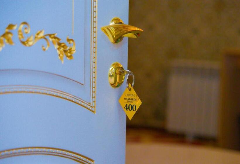 سوییت, & Fitness Center Mandarin