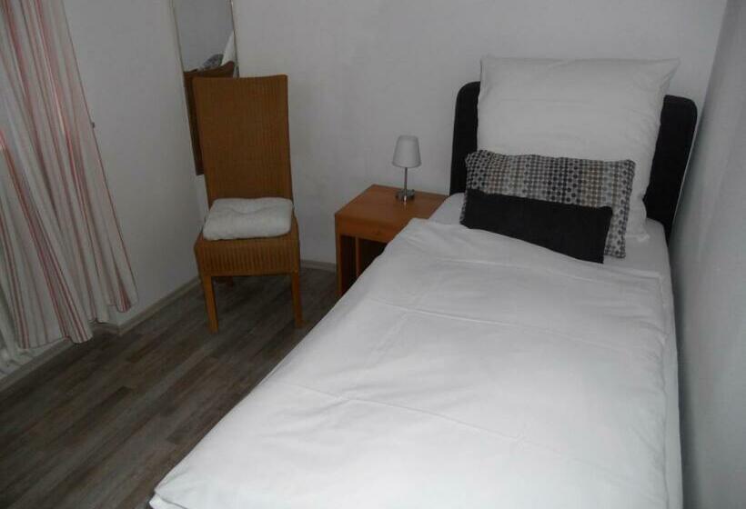 חדר סטנדרט יחיד, Gästehaus Köln