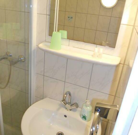 חדר סטנדרט יחיד, Gästehaus Köln