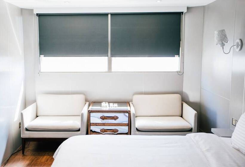 اتاق استاندارد سه نفره, H106 Hao Zhu Inn