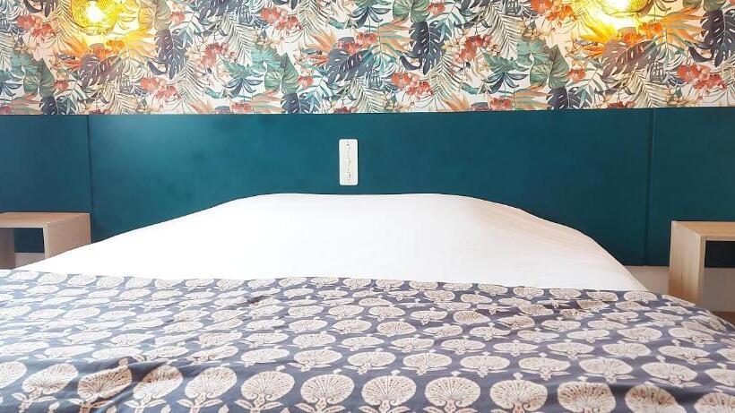 Номер Стандарт, Logis Hôtel Vannes Nord Le Clos Des Hortensias