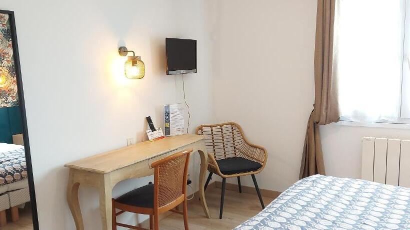 Номер Стандарт, Logis Hôtel Vannes Nord Le Clos Des Hortensias