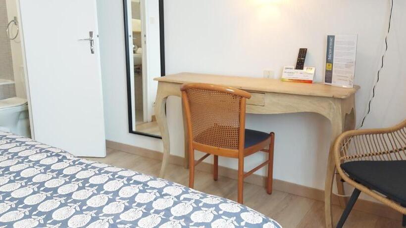 Номер Стандарт, Logis Hôtel Vannes Nord Le Clos Des Hortensias