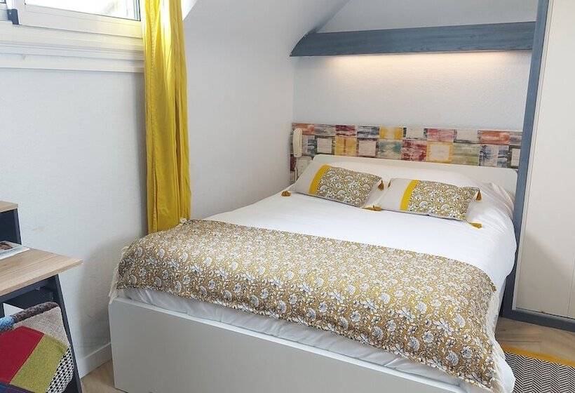 Номер Basic, Logis Hôtel Vannes Nord Le Clos Des Hortensias