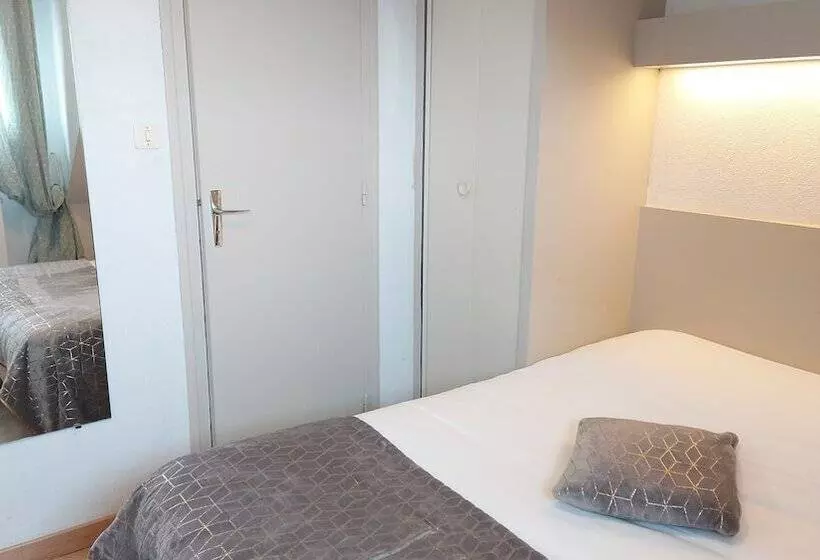 ベーシックルーム, Logis Hôtel Vannes Nord Le Clos Des Hortensias
