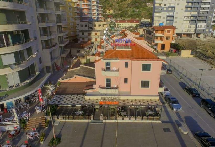 스탠다드 트리플 발코니 룸, Primavera