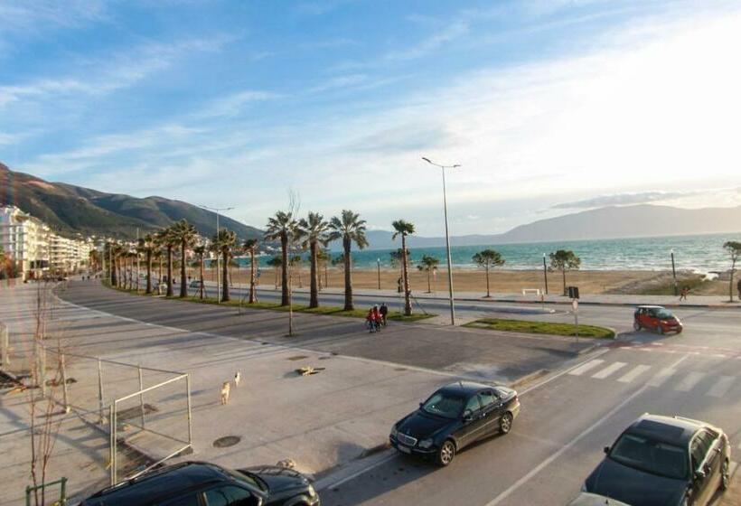 스탠다드 트리플 발코니 룸, Primavera