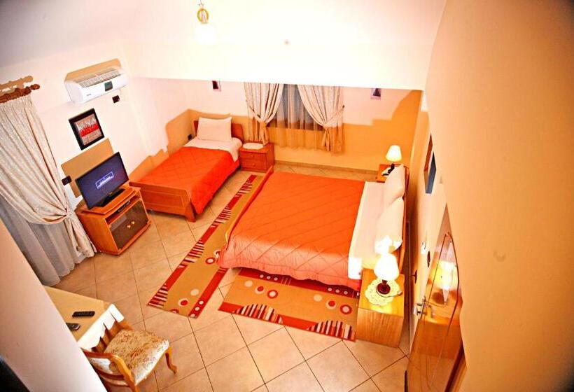 스탠다드 트리플 발코니 룸, Primavera