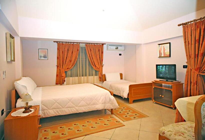 스탠다드 트리플 발코니 룸, Primavera