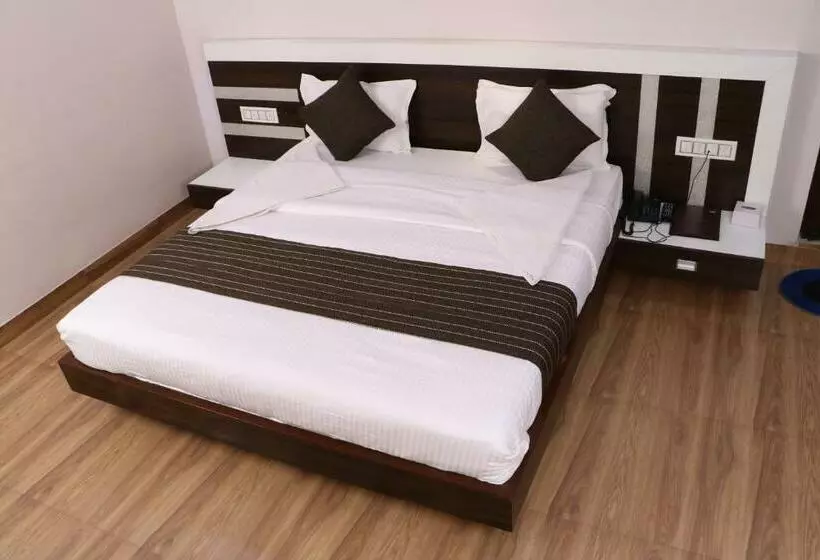 Standardzimmer, Regency Vasai