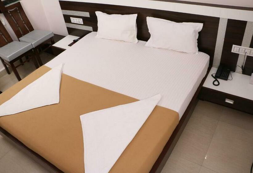 Pokój Deluxe, Regency Vasai