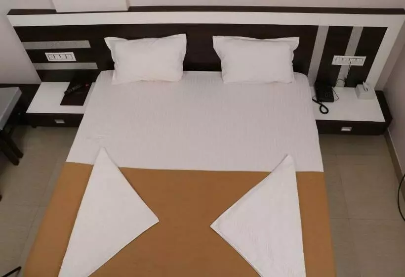 Standardzimmer, Regency Vasai