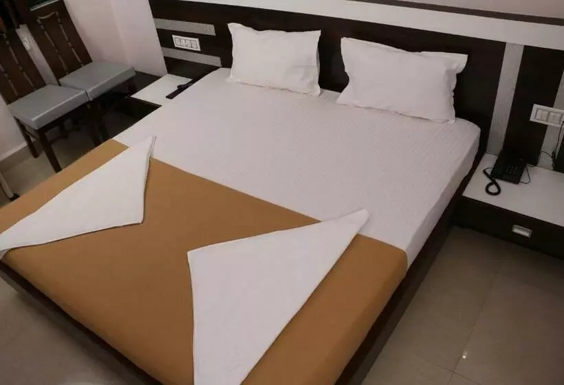 Standardzimmer, Regency Vasai