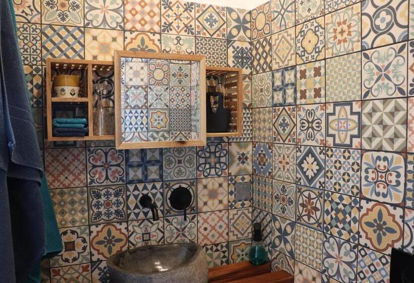 كابينة, Skylark Bed & Breakfast