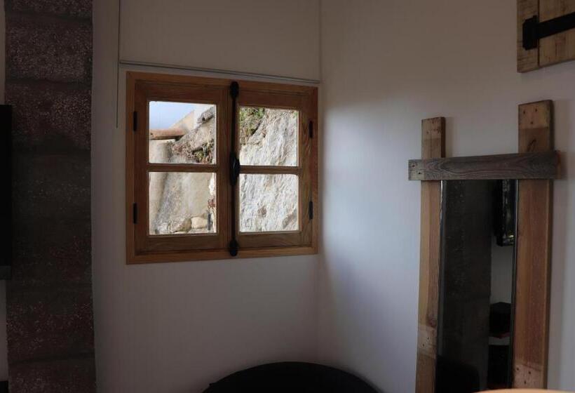 كابينة, Skylark Bed & Breakfast