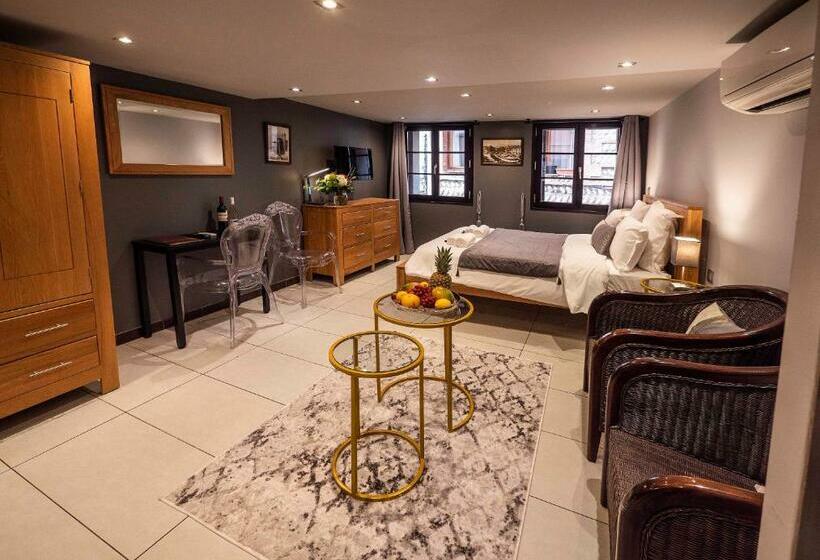 スイート, Suites Coronell d'En Vila