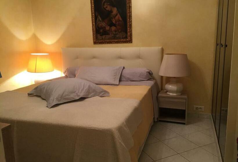 Люкс Вид на Сад, Villa Manù B&b Chambre D'hote