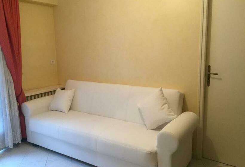 Люкс Вид на Сад, Villa Manù B&b Chambre D'hote