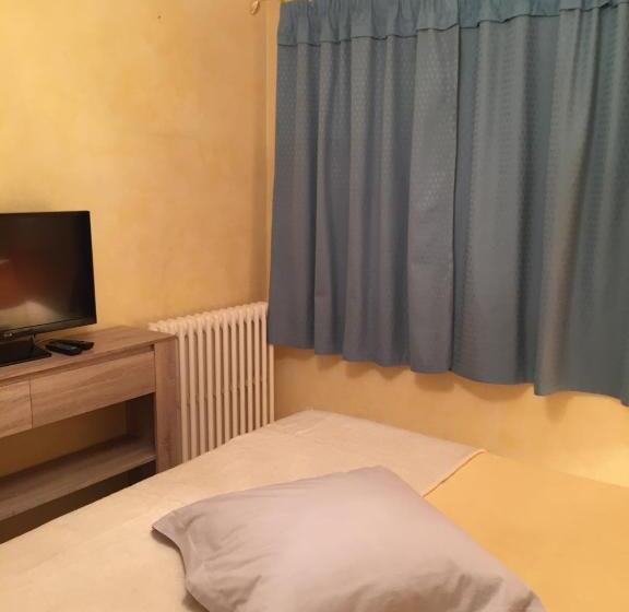 Люкс Вид на Сад, Villa Manù B&b Chambre D'hote