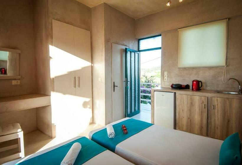 استودیوی استاندارد, Zante Nest Studios & Apartments