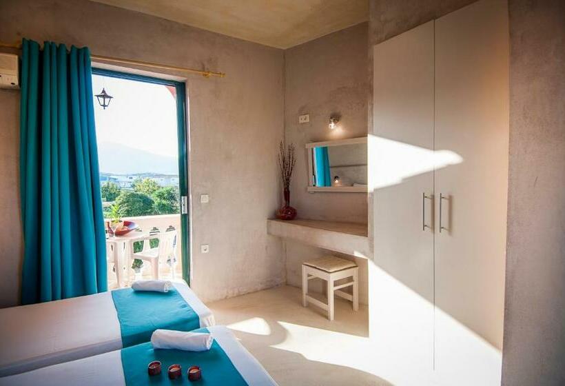 استودیوی استاندارد, Zante Nest Studios & Apartments