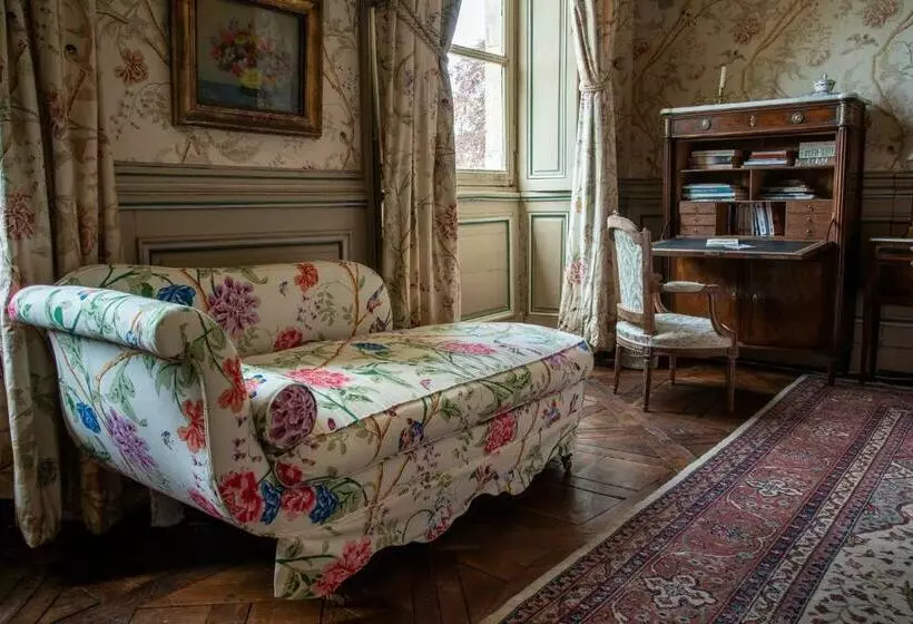 Suite 2 Camere da Letto, Chateau De Craon