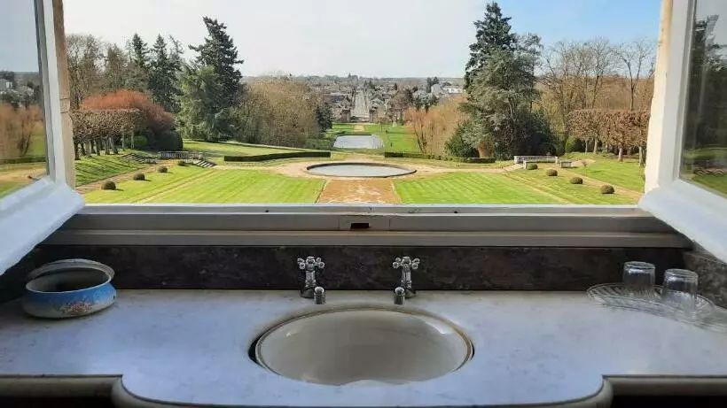 Camera Deluxe, Chateau De Craon
