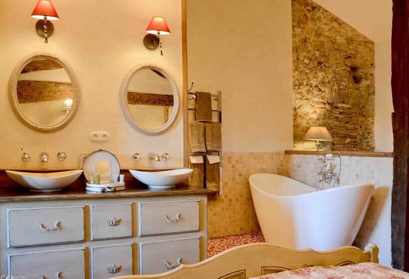 マウンテンビュースイート, Demeure De La Carmine, Sejour Bien Etre D Exception, Piscine, Hammam, Champagne