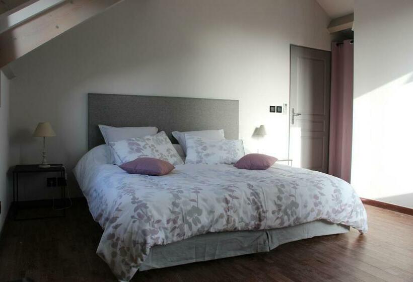 Номер Стандарт, L Alisier Chantant