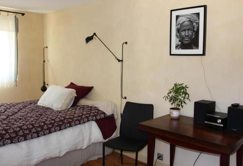 Номер Стандарт, L Alisier Chantant