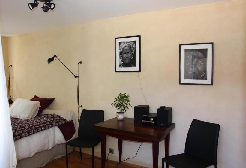 Номер Стандарт, L Alisier Chantant