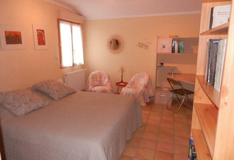 Стандартный Номер Кровать Кинг, La Fenière Aux Hirondelles