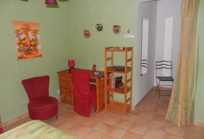 标准间, La Fenière Aux Hirondelles