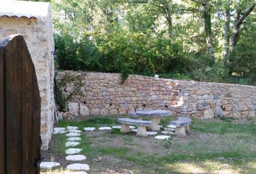 غرفة قياسية, Le Donjon Des Combes Et Son Spa