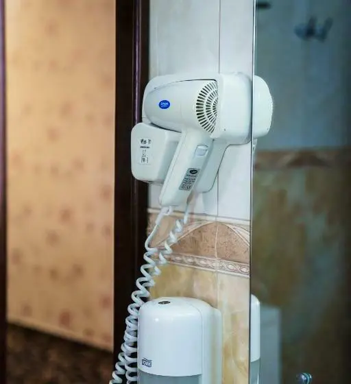 سوییت سوپریور, Grand Hotel Orient Braila