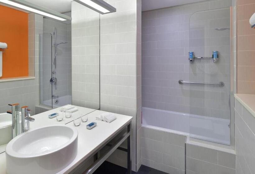 Люкс Кровать Кинг, Aloft Dhahran
