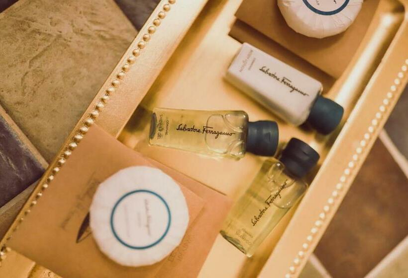 标准间, C&c Karo Resort