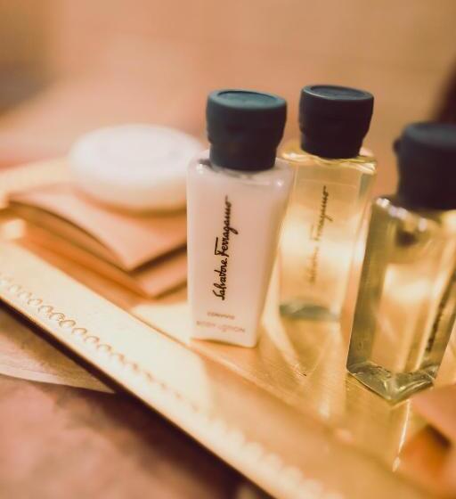 标准间, C&c Karo Resort