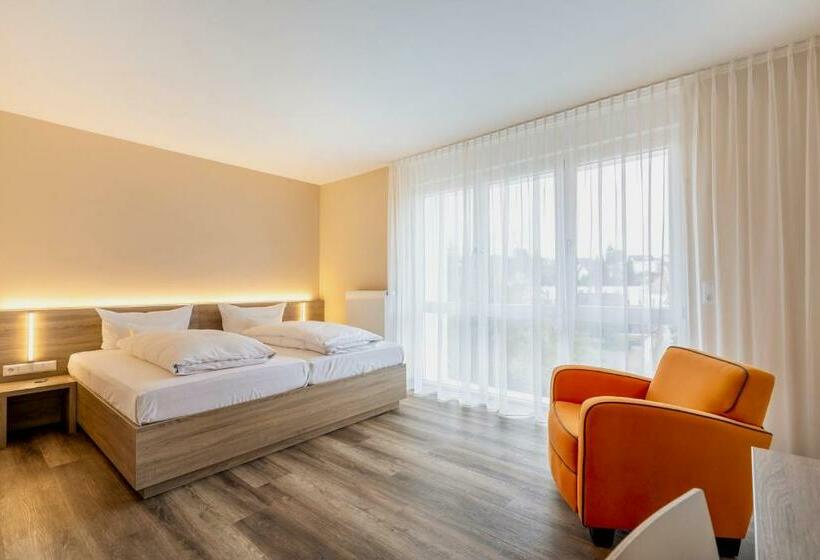 חדר סטנדרט, Goll Pforzheim Niefern