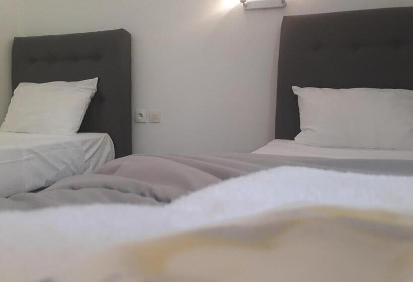 Номер Economy, Padolo