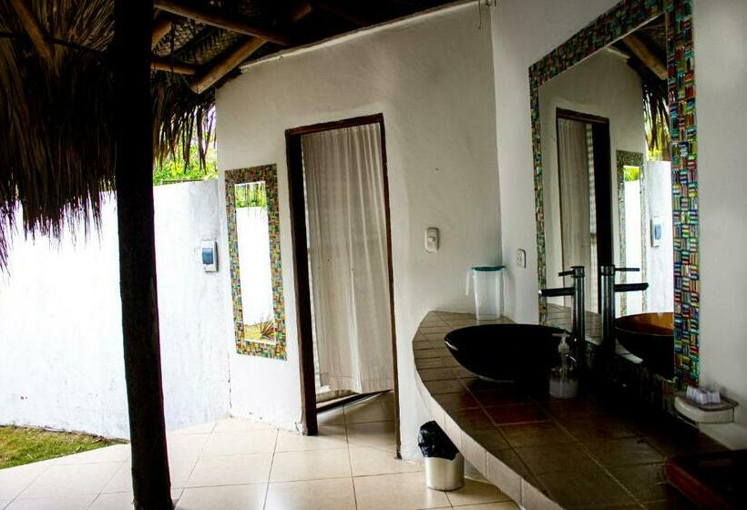 اتاق سوپریور خانوادگی, Hukumeizi