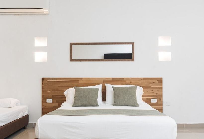 اتاق لوکس, Hukumeizi