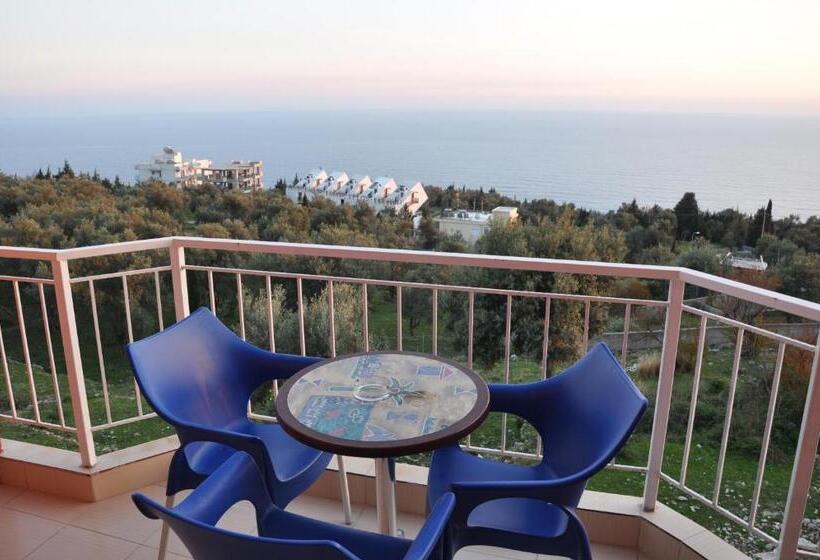 Triple Room Sea View, La Maroja View