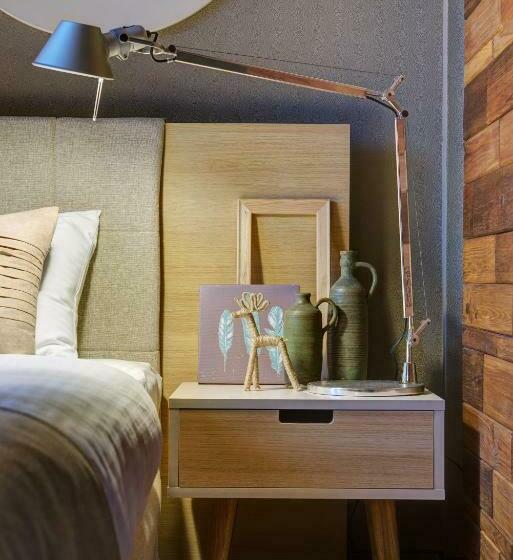 اتاق استاندارد, Poet Art