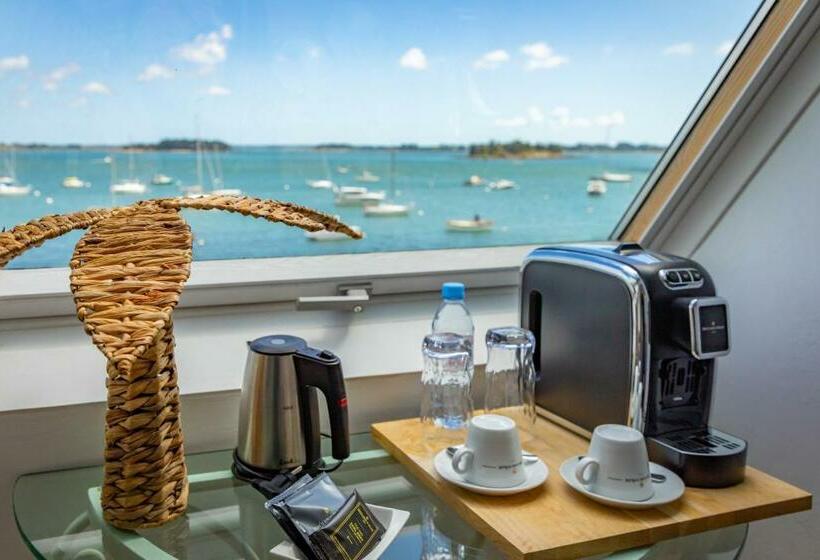 Номер Стандарт Вид на Море, Restaurant Les Venetes